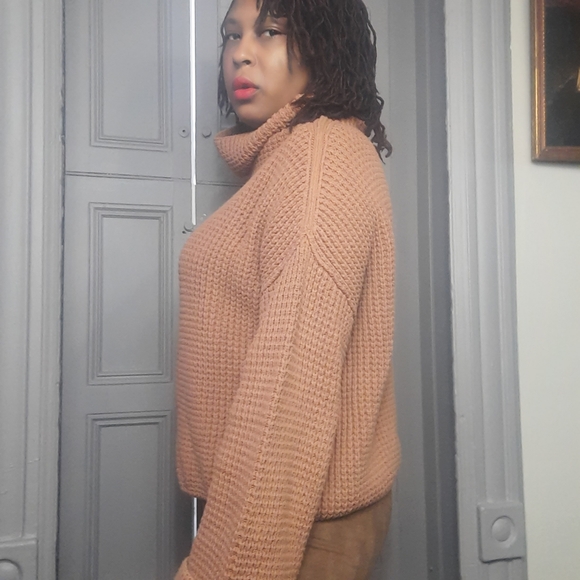 Free People Over Size Chunky Knit Sweater - Picture 11 of 12